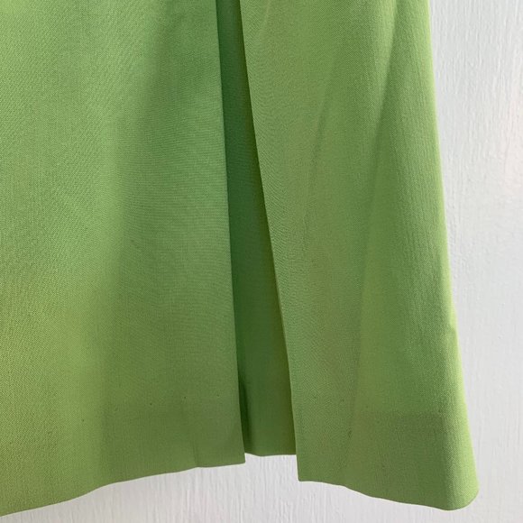 Beautiful Green Skirt - Perfect for Spring/Summer! - Picture 4 of 13